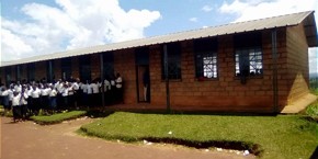  Strong schooling thanks to hygiene and water supply in Burundi 