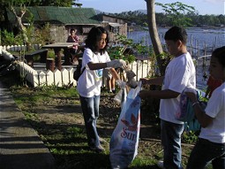 Clean up the Lake Sampaloc in 2007 